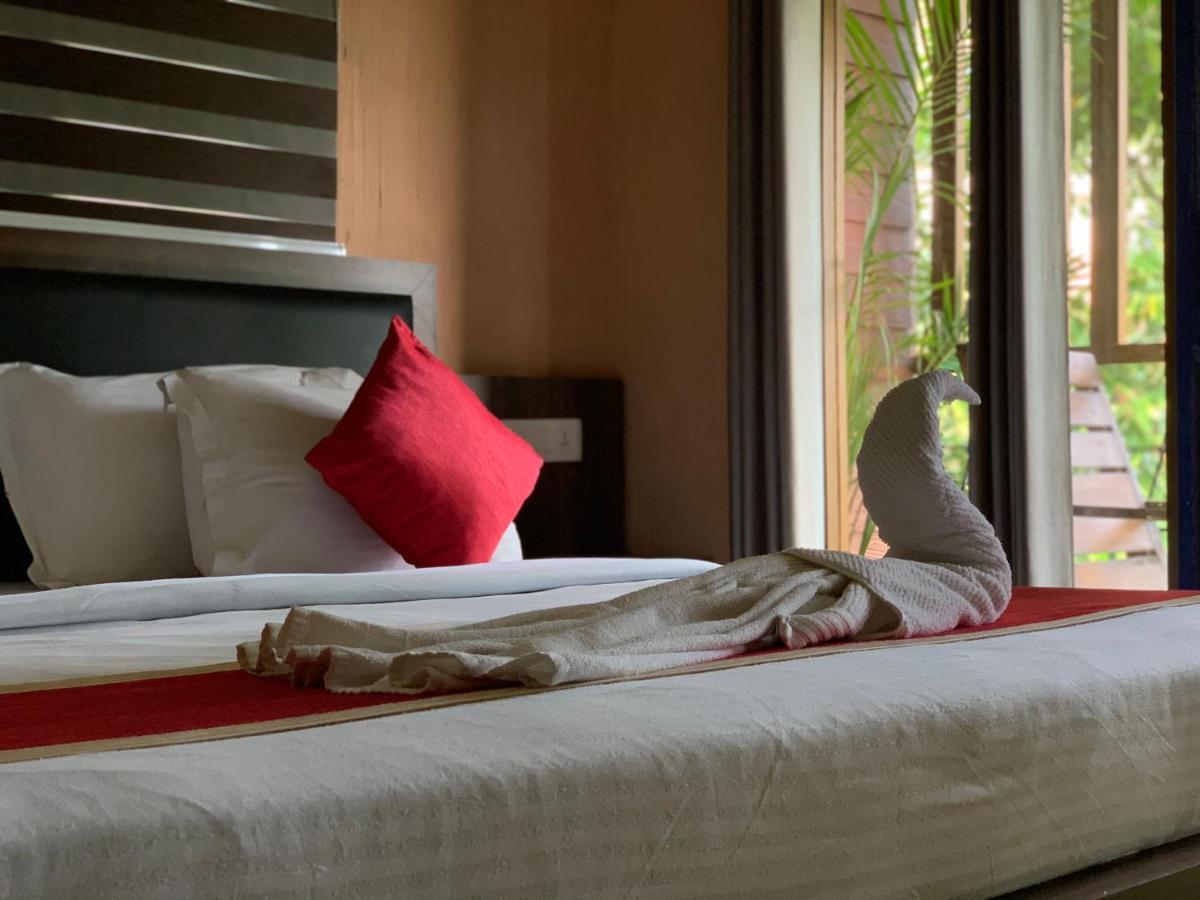 Wayanad Doubletree Villa Vythiri Bagian luar foto