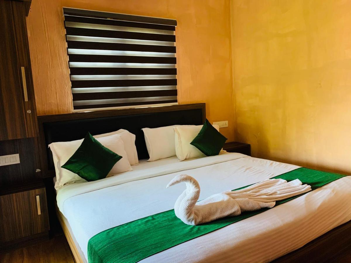 Wayanad Doubletree Villa Vythiri Bagian luar foto
