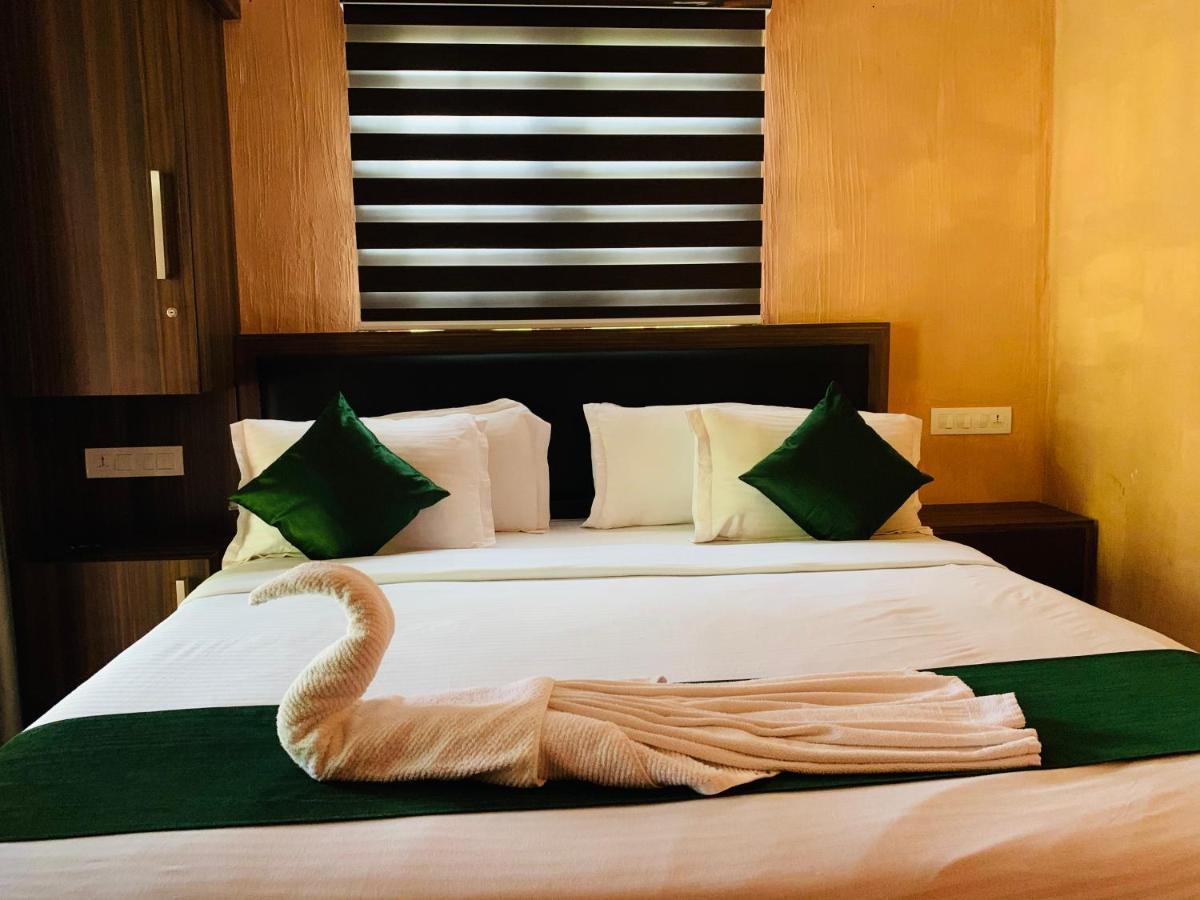 Wayanad Doubletree Villa Vythiri Bagian luar foto