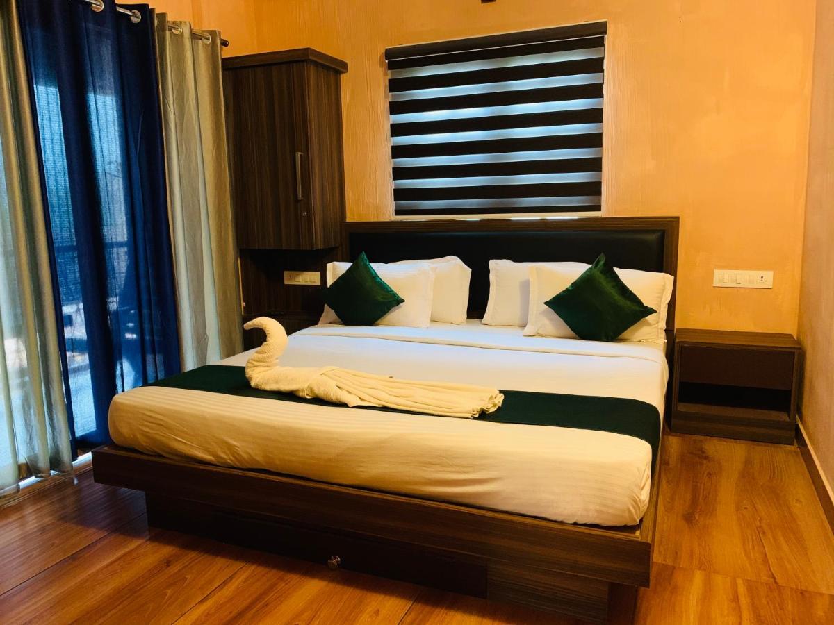 Wayanad Doubletree Villa Vythiri Bagian luar foto