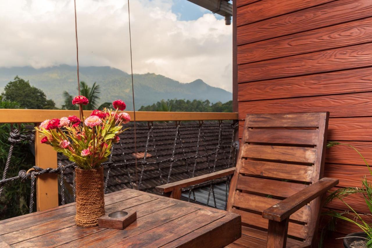 Wayanad Doubletree Villa Vythiri Bagian luar foto