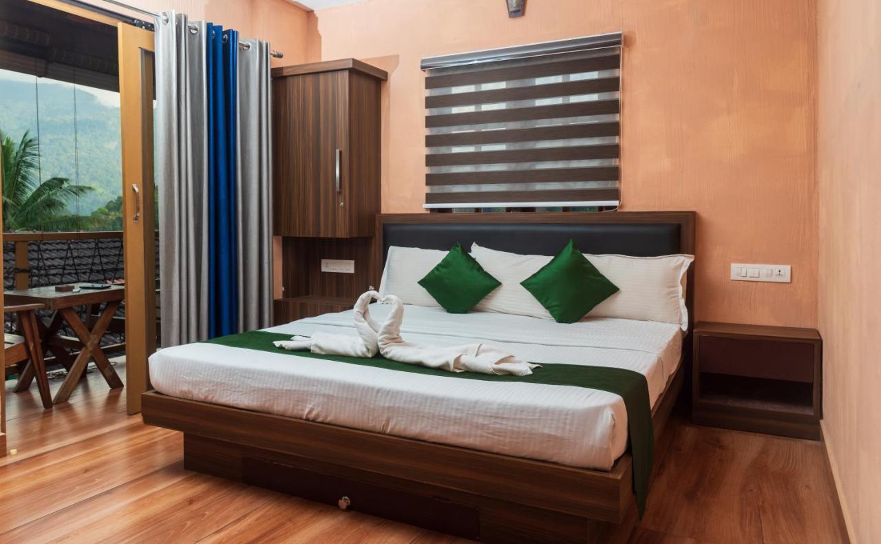 Wayanad Doubletree Villa Vythiri Bagian luar foto