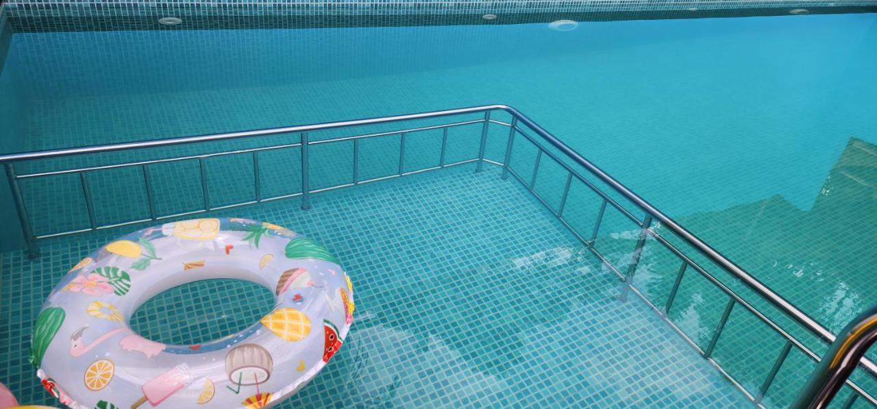 Wayanad Doubletree Villa Vythiri Bagian luar foto